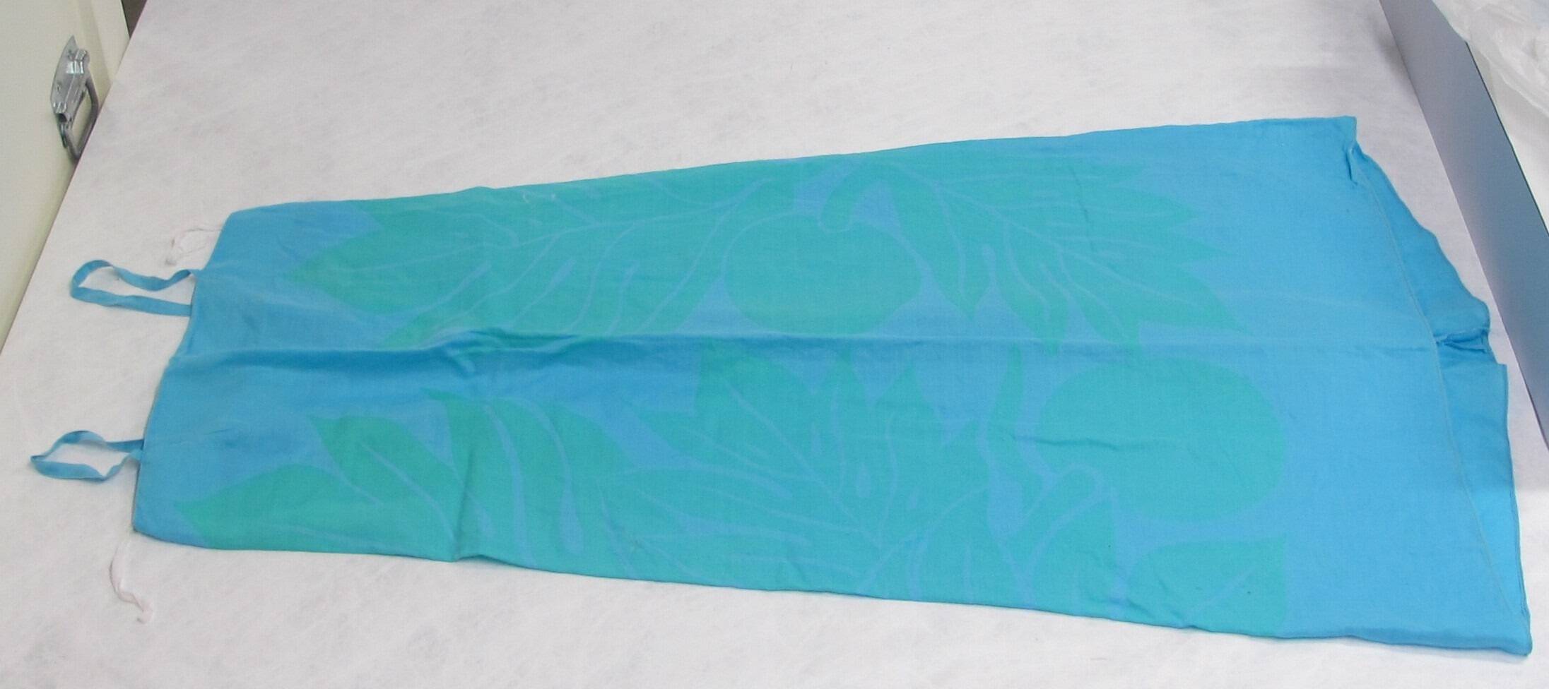 Pona va'ine; Annie Bonza teal dress, 2018.68.41, Copyright Reserved